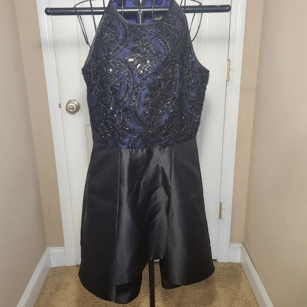 Taylor Size 6 Halter Neck A line Dress Sequins Lace Formal Party Dance‎ Sorority